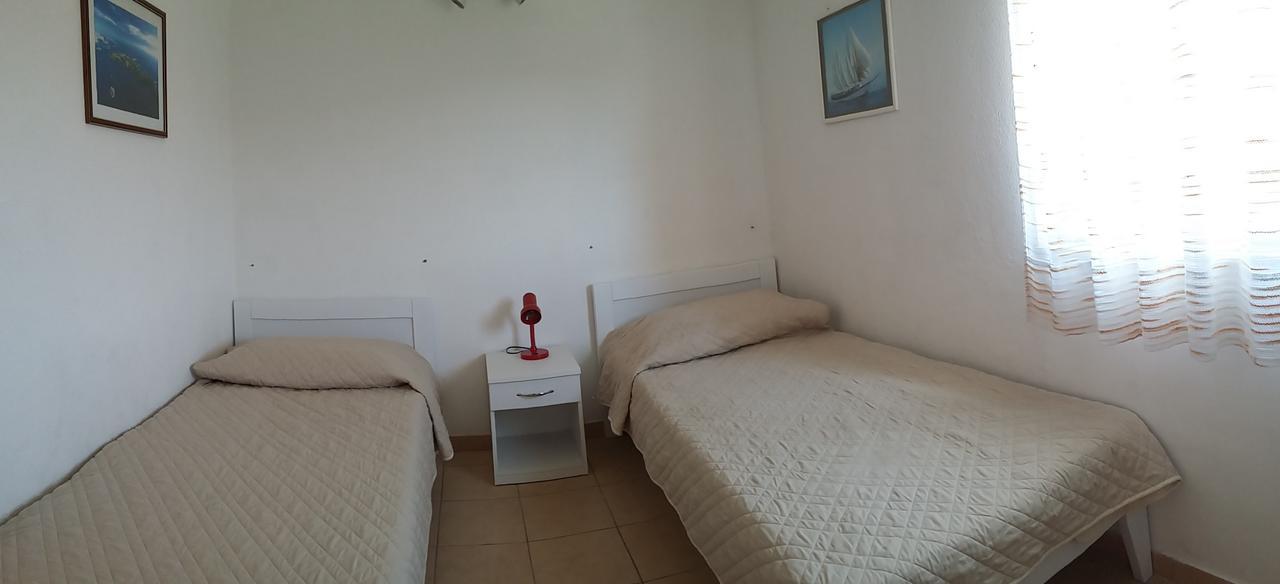 Villa Tina Rogoznica  Ngoại thất bức ảnh